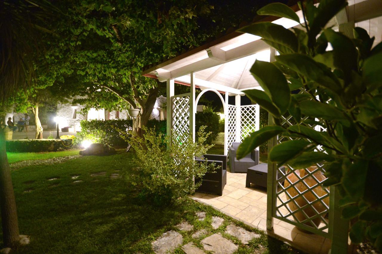 Villa Petra Chiara 洛科罗通多 外观 照片